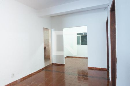 sala de casa para alugar com 2 quartos, 120m² em Vila Maria do Carmo, Nova Lima