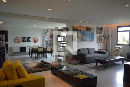 Sala de apartamento à venda com 5 quartos, 213m² em Santa Lúcia, Belo Horizonte