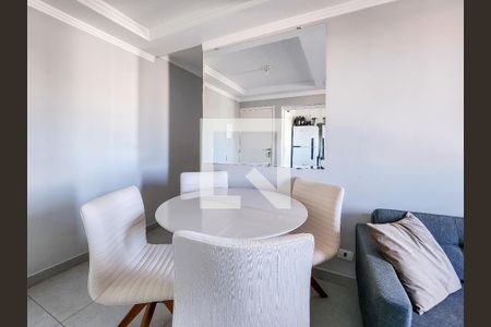 Sala de apartamento para alugar com 2 quartos, 50m² em Vila Branca, Jacareí