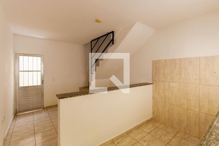Sala/Cozinha de casa de condomínio para alugar com 2 quartos, 50m² em Vila Zelina, São Paulo