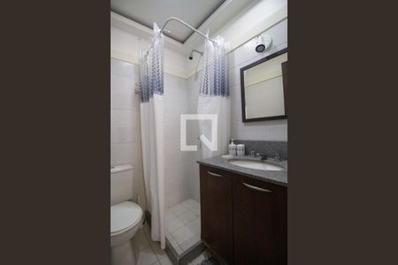 Banheiro da Suíte de casa para alugar com 4 quartos, 70m² em Vargem Grande, Rio de Janeiro