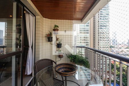 Varanda  de apartamento para alugar com 3 quartos, 125m² em Vila Gomes Cardim, São Paulo