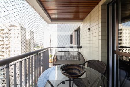 Varanda  de apartamento para alugar com 3 quartos, 125m² em Vila Gomes Cardim, São Paulo