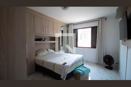 Quarto 1 de casa para alugar com 3 quartos, 148m² em Vila Mazzei, São Paulo