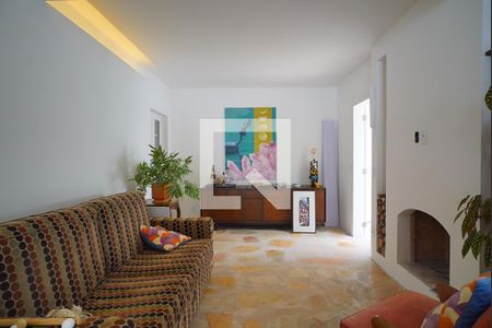 Sala de casa para alugar com 3 quartos, 182m² em Campeche, Florianópolis