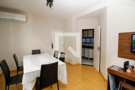 Sala de apartamento à venda com 2 quartos, 92m² em Santo Antônio, Belo Horizonte