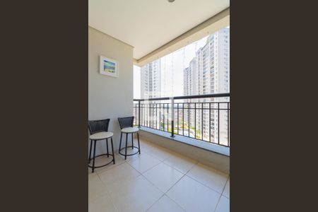 Varanda de apartamento à venda com 2 quartos, 65m² em Vila Suzana, São Paulo