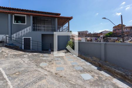 Quintal de casa para alugar com 3 quartos, 150m² em Renascença, Belo Horizonte