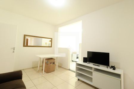 Sala de apartamento para alugar com 3 quartos, 60m² em Gávea, Uberlândia