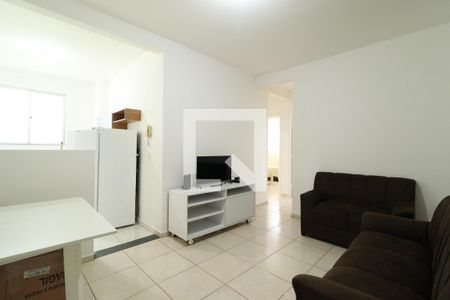 Sala de apartamento para alugar com 3 quartos, 60m² em Gávea, Uberlândia