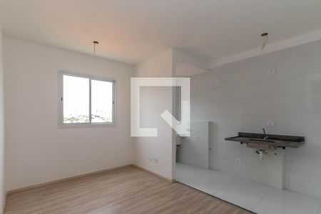Sala de apartamento à venda com 2 quartos, 38m² em Vila Galvão, Guarulhos