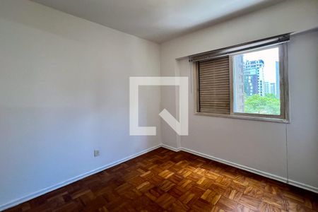 Quarto 2 de apartamento à venda com 3 quartos, 124m² em Itaim Bibi, São Paulo