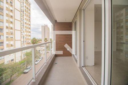 Varanda da Sala de apartamento à venda com 3 quartos, 198m² em Jardim Itu, Porto Alegre