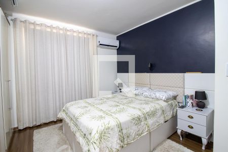 Quarto 1 de apartamento à venda com 2 quartos, 65m² em Passo da Areia, Porto Alegre