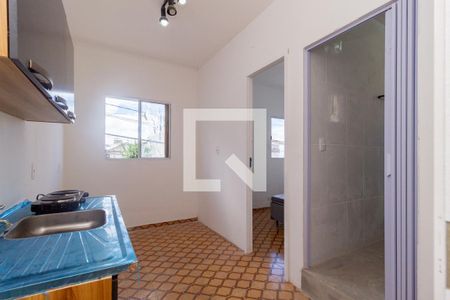Cozinha de kitnet/studio para alugar com 1 quarto, 22m² em Vila Libanesa, São Paulo