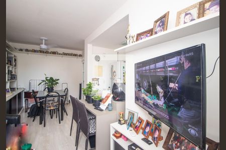 Sala de apartamento à venda com 2 quartos, 60m² em Cavalhada, Porto Alegre