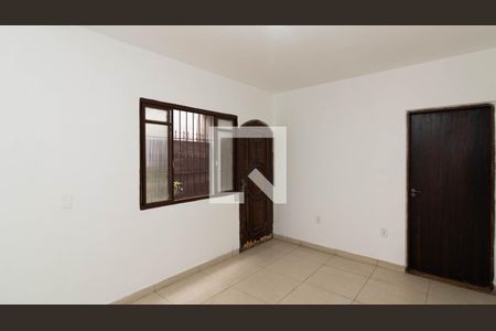 Casa para alugar com 60m², 1 quarto e 1 vagaSala