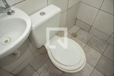 Banheiro de casa para alugar com 1 quarto, 30m² em Vila da Saúde, São Paulo