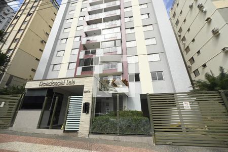 Fachada de apartamento para alugar com 3 quartos, 90m² em Setor Bueno, Goiânia