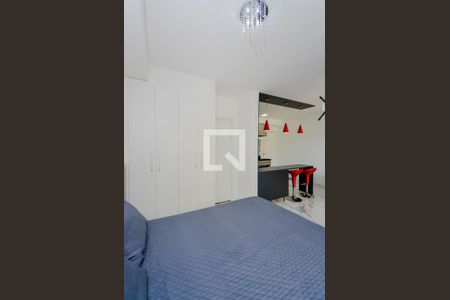 Dormitório de kitnet/studio para alugar com 1 quarto, 38m² em Jardim Flor da Montanha, Guarulhos