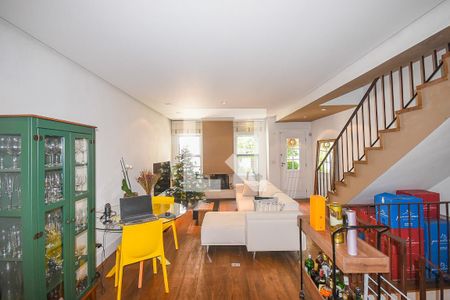 Casa de condomínio à venda com 180m², 4 quartos e 2 vagasSala