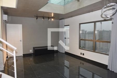 Sala de apartamento à venda com 2 quartos, 150m² em Usina Piratininga, São Paulo