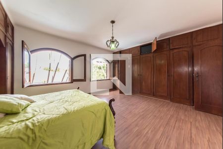 Casa para alugar com 350m², 3 quartos e 6 vagas Casa para alugar com 350m², 3 quartos e 6 vagasSuíte 3