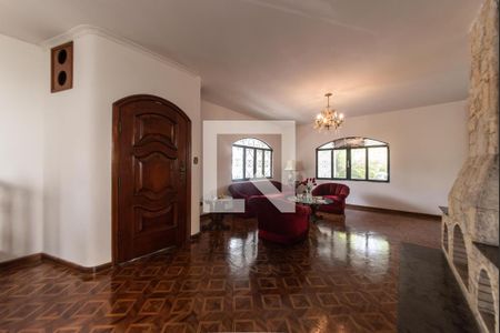 Sala de Estar de casa para alugar com 3 quartos, 350m² em Cursino, São Paulo
