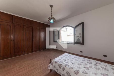 Casa para alugar com 350m², 3 quartos e 6 vagas Casa para alugar com 350m², 3 quartos e 6 vagasSuíte 1