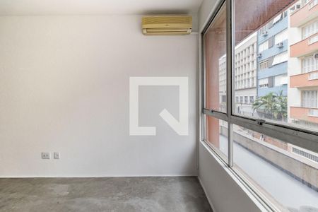 Sala/Quarto de apartamento à venda com 1 quarto, 31m² em Centro Histórico, Porto Alegre
