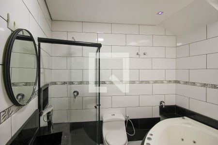 Banheiro da Suíte de casa à venda com 3 quartos, 225m² em Vila Tolstoi, São Paulo
