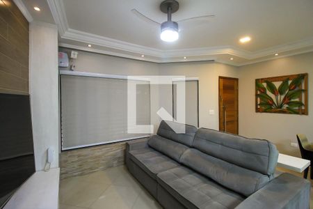 Sala de casa à venda com 3 quartos, 225m² em Vila Tolstoi, São Paulo