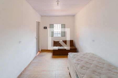 sala / quarto  de casa para alugar com 1 quarto, 80m² em Parque Ipe, São Paulo