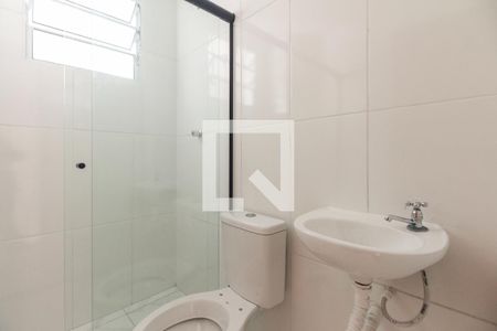Banheiro de apartamento para alugar com 1 quarto, 25m² em Vila Esperança, São Paulo