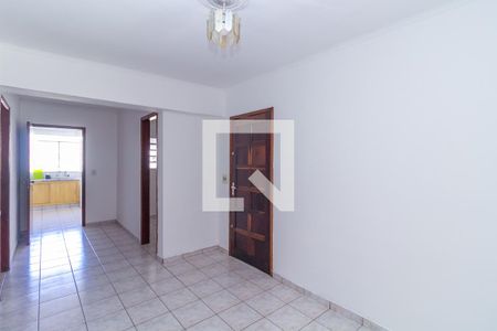 Sala de casa à venda com 5 quartos, 180m² em Vila Bela, São Paulo