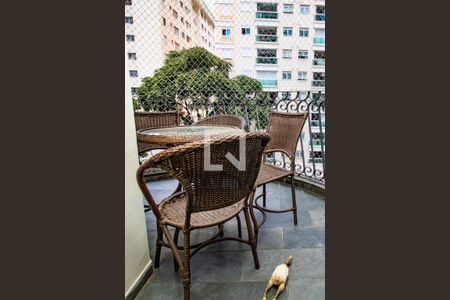 Sala, terraço  de apartamento à venda com 3 quartos, 96m² em Moema, São Paulo