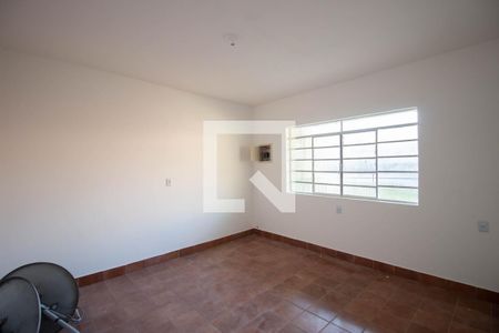 Quarto de casa para alugar com 1 quarto, 100m² em Vila Verde, São Paulo