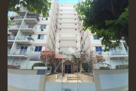 Apartamento à venda com 70m², 2 quartos e 1 vaga Apartamento à venda com 70m², 2 quartos e 1 vagaFachada