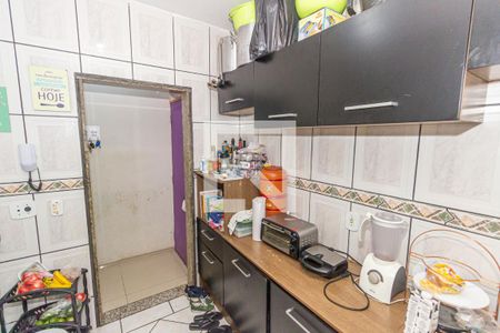 Apartamento à venda com 70m², 2 quartos e 1 vaga Apartamento à venda com 70m², 2 quartos e 1 vagaCozinha e Área de Serviço
