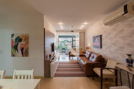 Sala de apartamento à venda com 2 quartos, 80m² em Praca da Bandeira, Rio de Janeiro