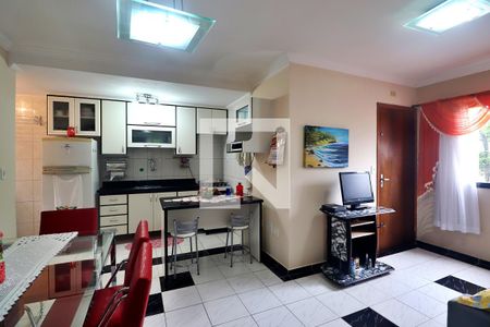 Sala de apartamento à venda com 2 quartos, 62m² em Jardim das Maravilhas, Santo André