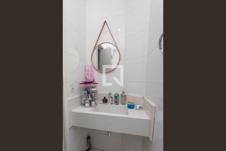 Apartamento à venda com 84m², 3 quartos e 1 vaga Apartamento à venda com 84m², 3 quartos e 1 vagaBanheiro da suíte