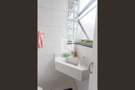 Apartamento à venda com 84m², 3 quartos e 1 vaga Apartamento à venda com 84m², 3 quartos e 1 vagaLavabo