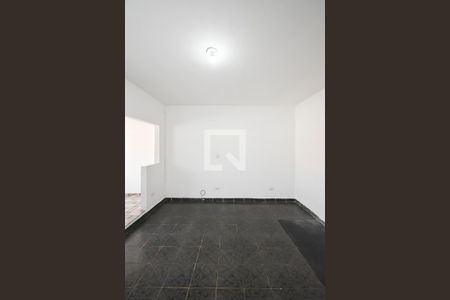 Sala de casa para alugar com 1 quarto, 40m² em Parque Edu Chaves, São Paulo