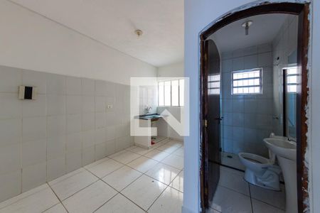 Cozinha de casa para alugar com 1 quarto, 45m² em Vila Alpina, São Paulo