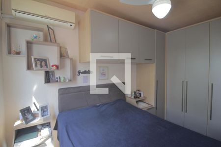 Quarto 2 de apartamento à venda com 2 quartos, 44m² em Niterói, Canoas