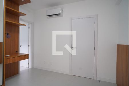 Suíte de apartamento para alugar com 2 quartos, 61m² em Carvoeira, Florianópolis