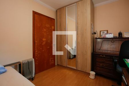 Quarto 1 de apartamento à venda com 2 quartos, 80m² em Auxiliadora, Porto Alegre