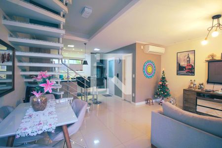 Sala de casa de condomínio à venda com 3 quartos, 89m² em Niterói, Canoas