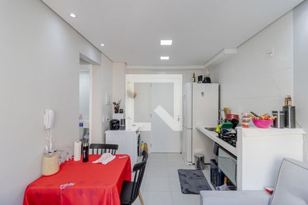 Sala de apartamento para alugar com 2 quartos, 33m² em Parque Fongaro, São Paulo